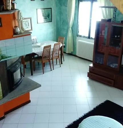 Casa Carella *